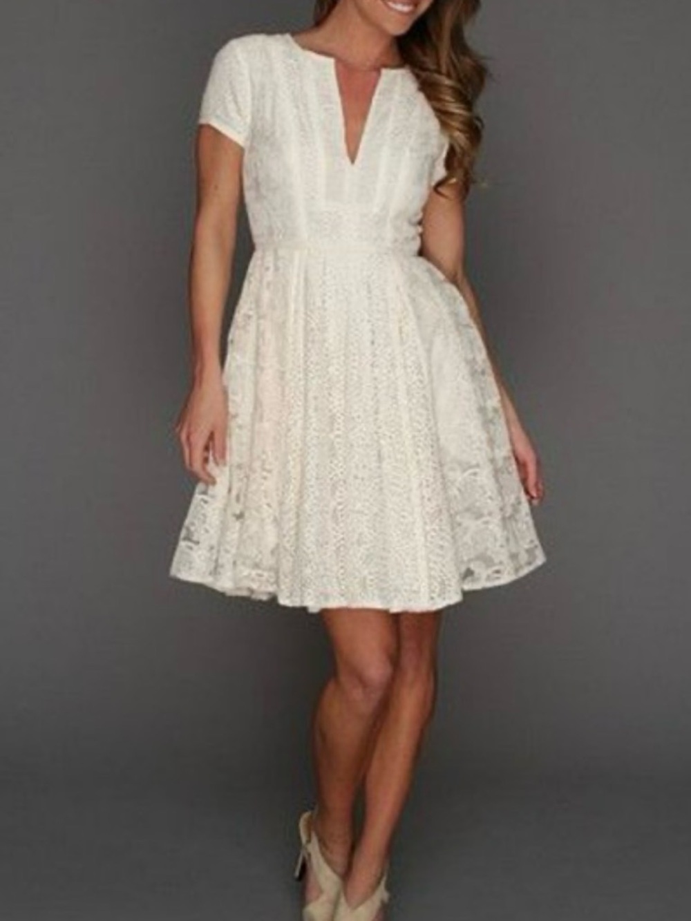 BCBGMaxAzria Kirstin Rose Whisper Cream Lace Boho Chic Dress, 6